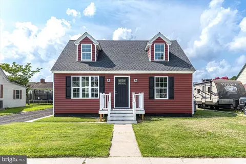 6 Somerset Ave, Pocomoke City, MD 21851