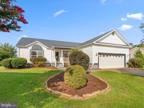 13 Misty Shore Dr, Berlin, MD 21811