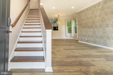 Entry Way - 325 Schooner Ln #206, Berlin, MD 21811 photo 1 of 13