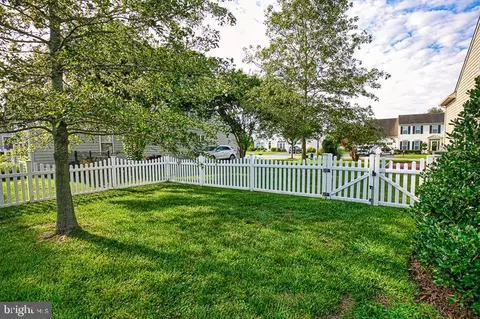 Exterior - 280 Powell Cir, Berlin, MD 21811 photo 6 of 23