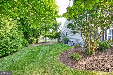 Exterior - 280 Powell Cir, Berlin, MD 21811 photo 3 of 23