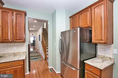 Entry Way - 280 Powell Cir, Berlin, MD 21811 photo 6 of 15