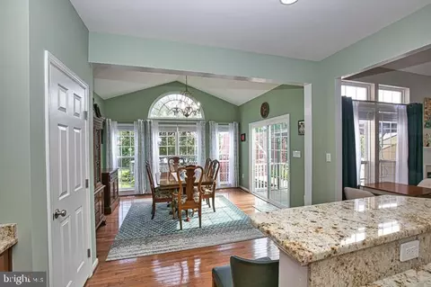 Dining - 280 Powell Cir, Berlin, MD 21811 photo 3 of 6