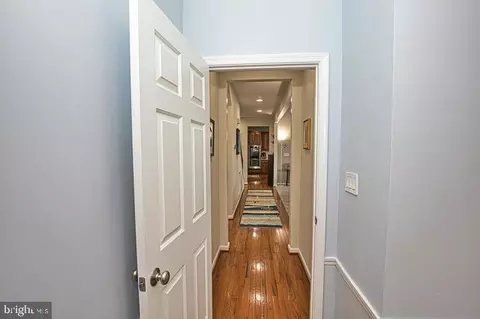 Entry Way - 280 Powell Cir, Berlin, MD 21811 photo 10 of 15