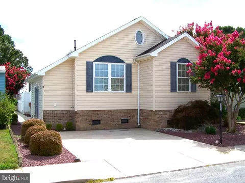 135 S Ocean Dr, Ocean City, MD 21842