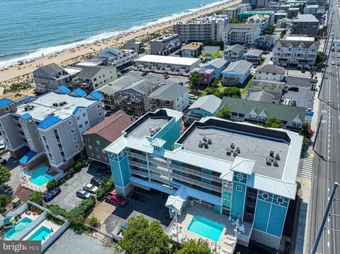 18 79th St #104, Ocean City, MD 21842