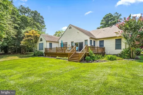 Exterior - 12520 Deer Point Cir, Berlin, MD 21811 photo 12 of 29