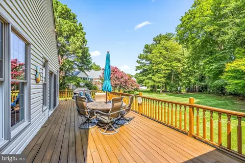 Exterior - 12520 Deer Point Cir, Berlin, MD 21811 photo 5 of 29