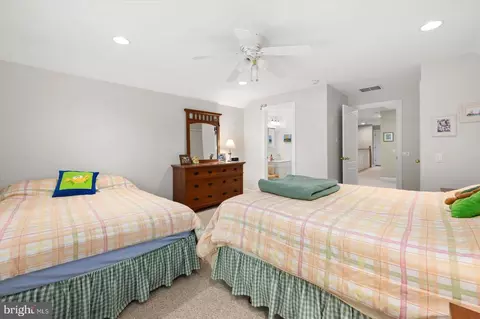 Bedroom - 12520 Deer Point Cir, Berlin, MD 21811 photo 10 of 10