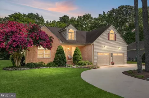 12520 Deer Point Cir, Berlin, MD 21811