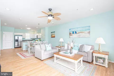 308 26th St #5, Ocean City, MD 21842