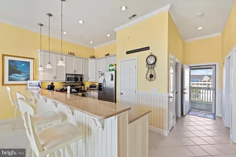 205 125th St #319C3, Ocean City, MD 21842 photo 3