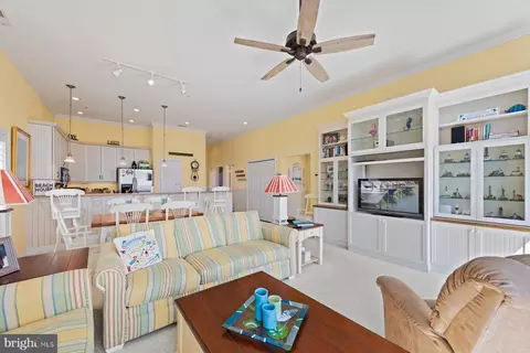 205 125th St #319C3, Ocean City, MD 21842 photo 11
