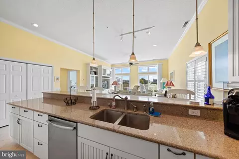 205 125th St #319C3, Ocean City, MD 21842 photo 5