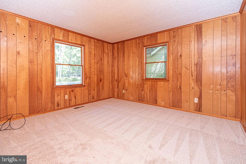 Bedroom - 18 Brandywine Dr, Ocean Pines, MD 21811 photo 3 of 5