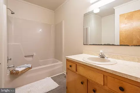Bath - 18 Brandywine Dr, Ocean Pines, MD 21811 photo 1 of 6