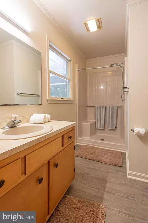 Bath - 18 Brandywine Dr, Ocean Pines, MD 21811 photo 5 of 6