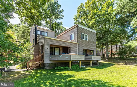 438 Ocean Pkwy #35, Ocean Pines, MD 21811