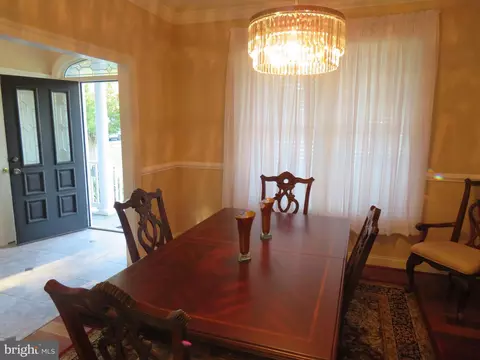 Dining - 11306 Pennington Place Pl, Berlin, MD 21811 photo 3 of 6