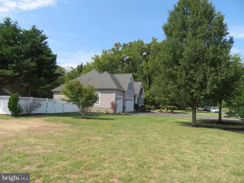 Exterior - 11306 Pennington Place Pl, Berlin, MD 21811 photo 11 of 34