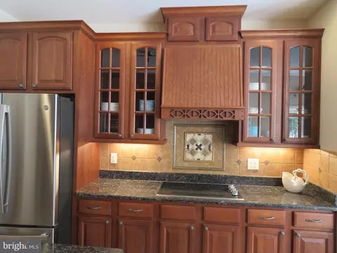 Kitchen - 11306 Pennington Place Pl, Berlin, MD 21811 photo 8 of 8