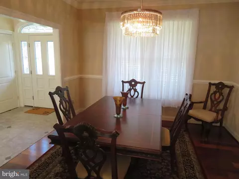 Dining - 11306 Pennington Place Pl, Berlin, MD 21811 photo 4 of 6