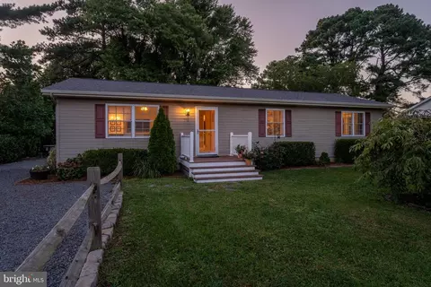 110 Purnell Ave, Berlin, MD 21811