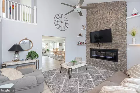 Living - 17 Clipper Ct, Ocean Pines, MD 21811 photo 1 of 7