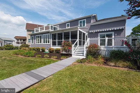 Exterior - 17 Clipper Ct, Ocean Pines, MD 21811 photo 4 of 16