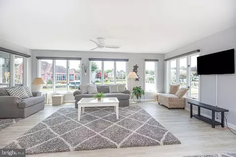 Living - 17 Clipper Ct, Ocean Pines, MD 21811 photo 3 of 7