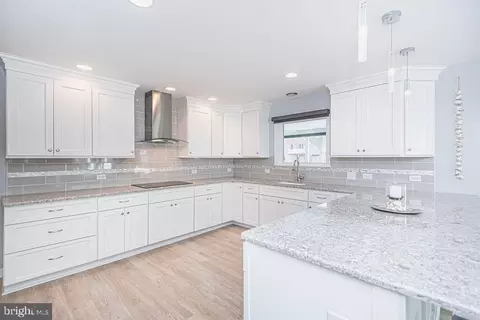 Kitchen - 17 Clipper Ct, Ocean Pines, MD 21811 photo 4 of 10