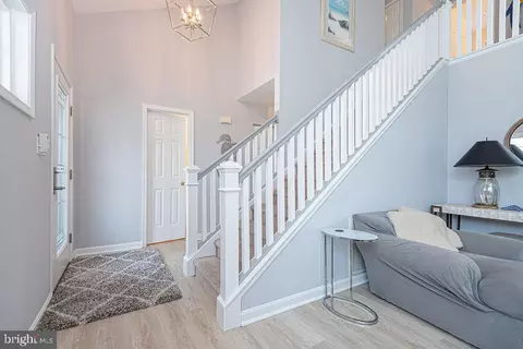 Entry Way - 17 Clipper Ct, Ocean Pines, MD 21811 photo 6 of 9
