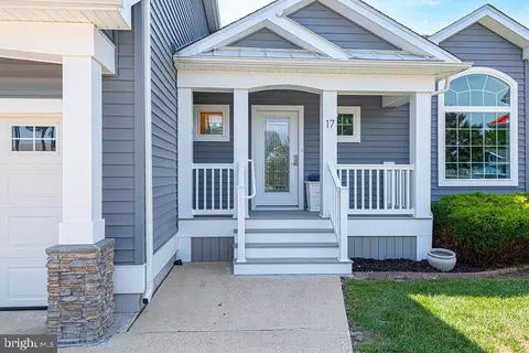 Exterior - 17 Clipper Ct, Ocean Pines, MD 21811 photo 3 of 16