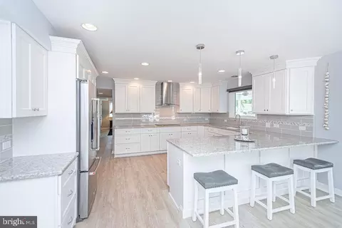 Kitchen - 17 Clipper Ct, Ocean Pines, MD 21811 photo 2 of 10