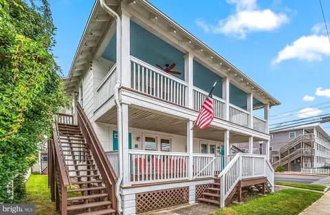 211 5th St #1A, Ocean City, MD 21842