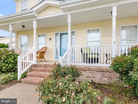 102 Ann Ct, Berlin, MD 21811 photo 5