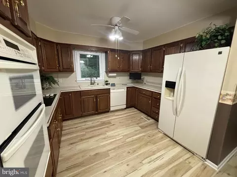 Kitchen - 4 Moonraker Rd, Ocean Pines, MD 21811 photo 5 of 5