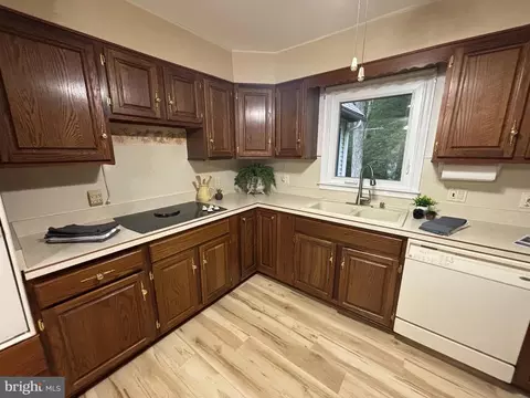 Kitchen - 4 Moonraker Rd, Ocean Pines, MD 21811 photo 3 of 5