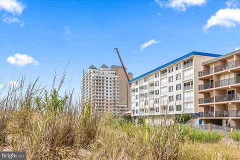 5001 Atlantic Ave #305, Ocean City, MD 21842