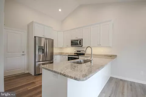 10551 Flower St, Berlin, MD 21811 photo 10