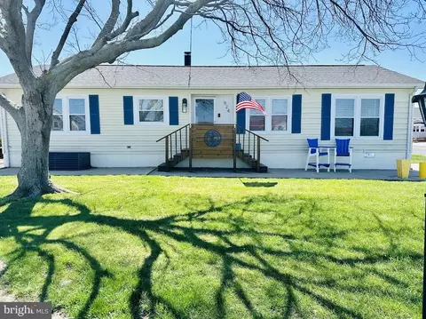 524 Nautical Ln, Ocean City, MD 21842