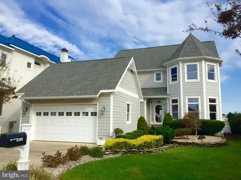158 Channel Buoy Rd, Ocean City, MD 21842