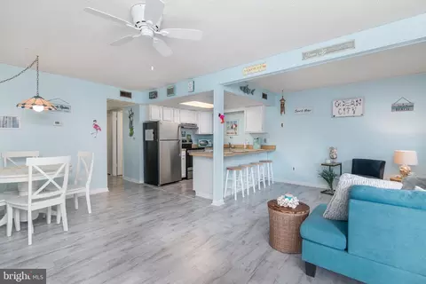 715 142nd St #42304, Ocean City, MD 21842