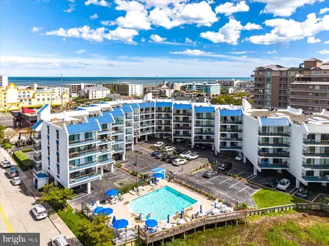 110 81st St #117, Ocean City, MD 21842