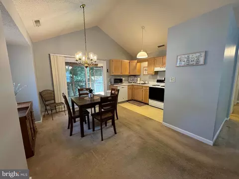 7 Edgewood Dr, Ocean Pines, MD 21811 photo 8