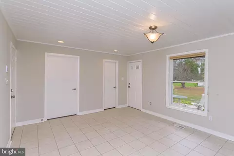 Entry Way - 108 Quillen Dr, Berlin, MD 21811 photo 2 of 2