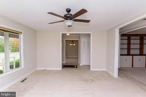 Living - 108 Quillen Dr, Berlin, MD 21811 photo 4 of 26