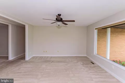 Living - 108 Quillen Dr, Berlin, MD 21811 photo 17 of 26