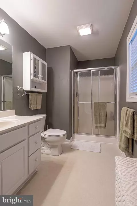 Bath - 13 Starboard Ct, Ocean Pines, MD 21811 photo 8 of 8