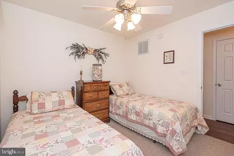 Bedroom - 13 Starboard Ct, Ocean Pines, MD 21811 photo 2 of 7